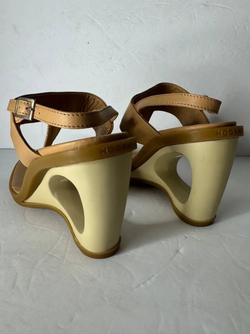 Hogan Sculptural Cutout Architectural Wedge Thong Sandal EU 39 US 9 NIB
